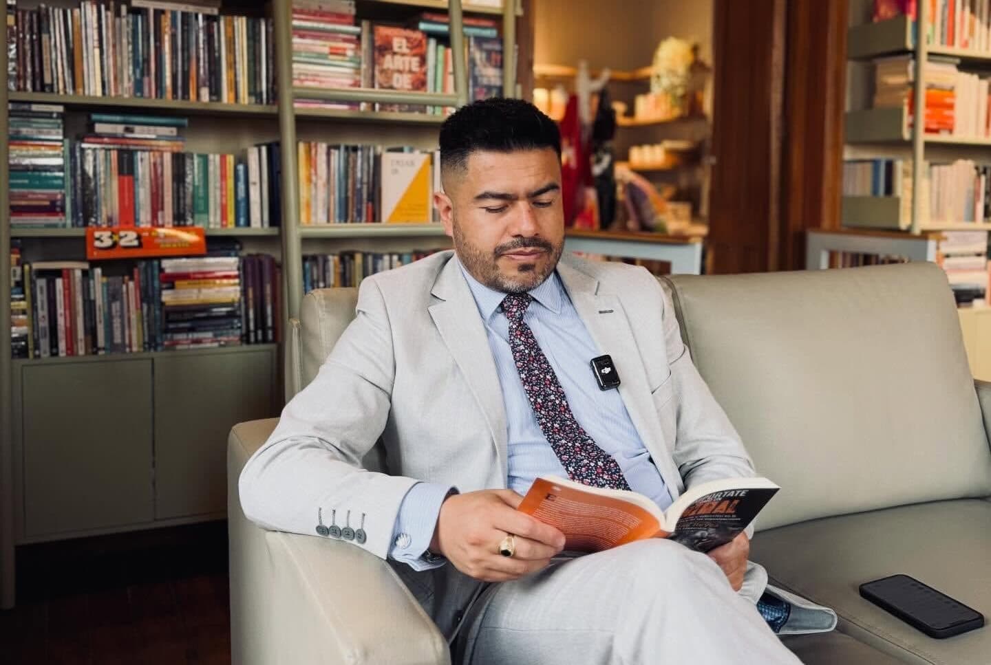Portada de «Mario Cepeda Bravo: El personaje principal.»